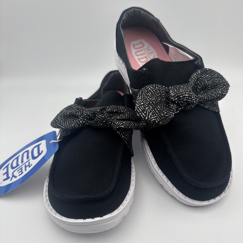 New w Tags Hey Dude Woman Wendy Bow Black & White  Sz W5